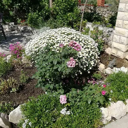 Feel Good Apartament Mundanije